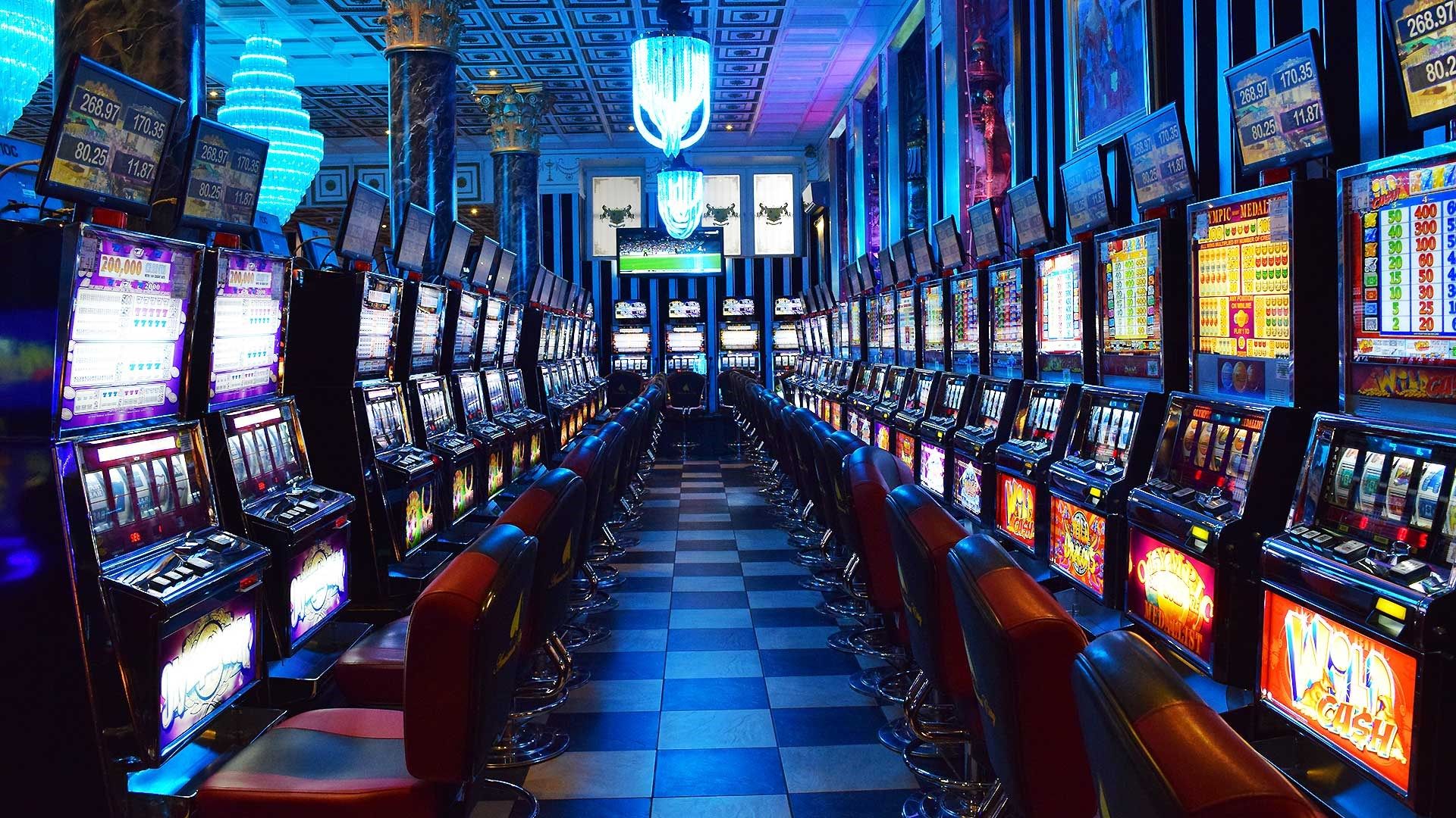 Slot Makinelerinde Algoritmik Avantaj: Strateji ve Teknoloji